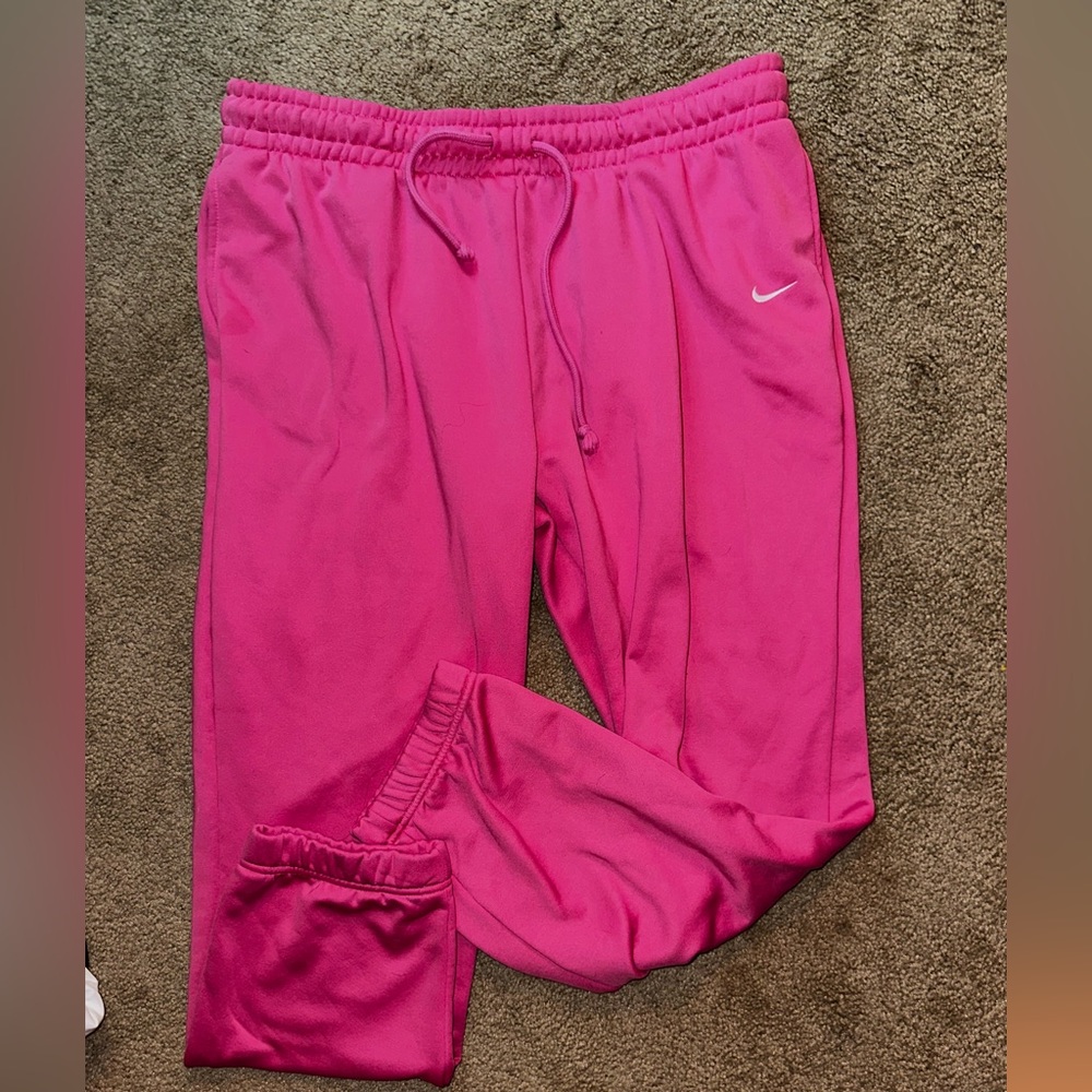 nike joggers